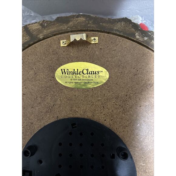 1995 WINKLE CLAUS Motion Activated Resin Hanging Wreath Christmas Holiday Songs - Picture 9 of 10